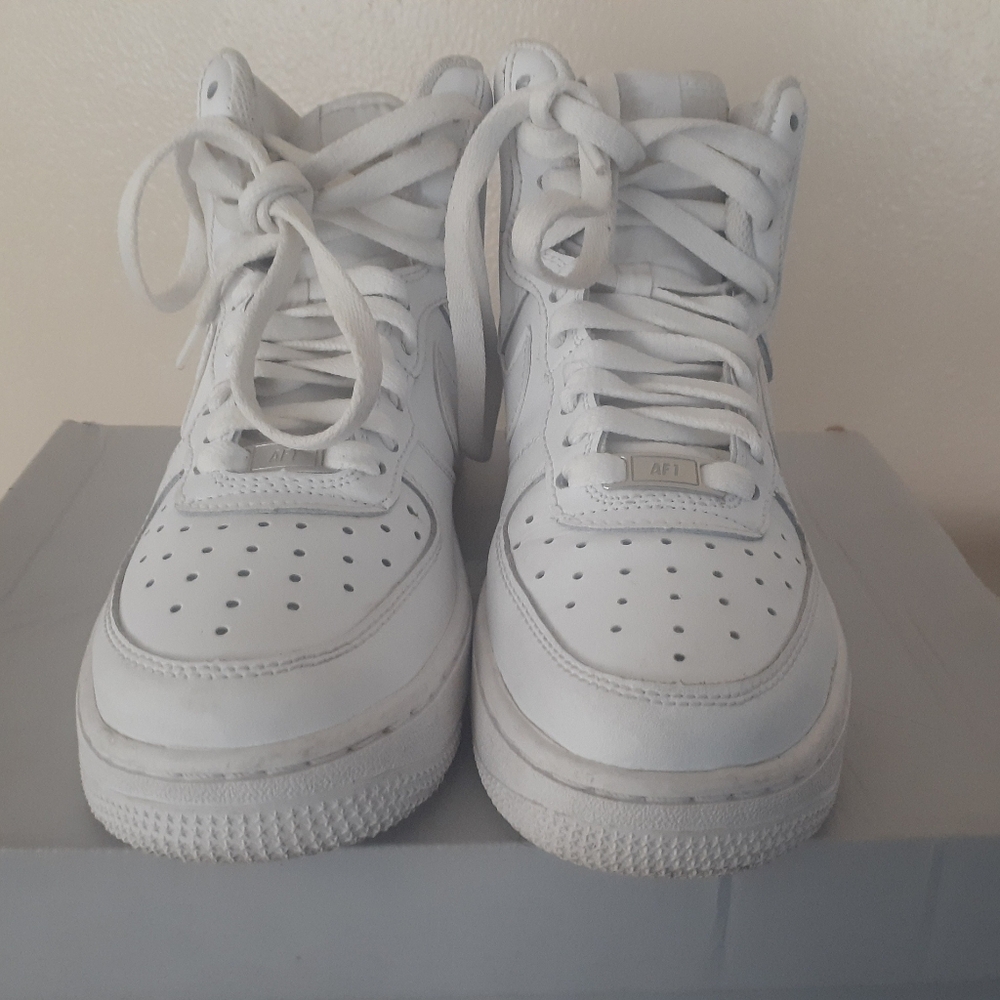 Nike Shoes 4.5y